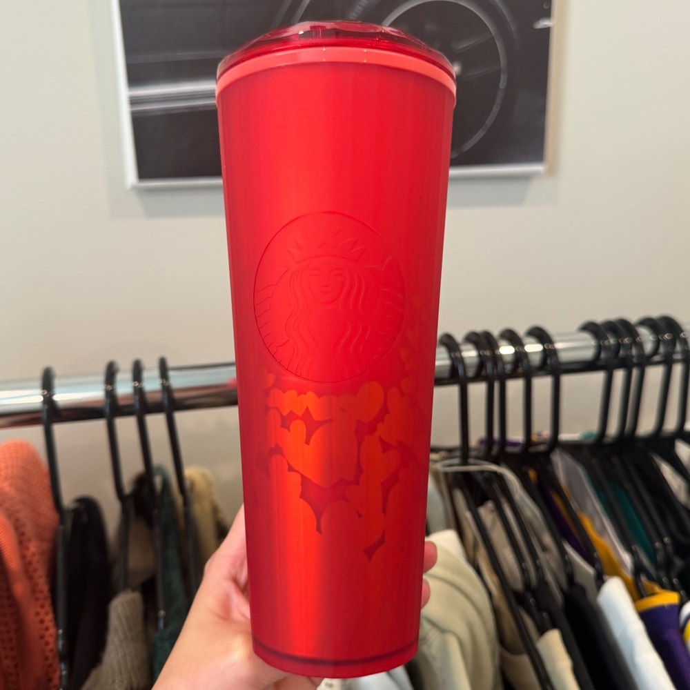 Starbucks 2022 Valentine's Day Limited Edition Red Hearts Dome Tumbler